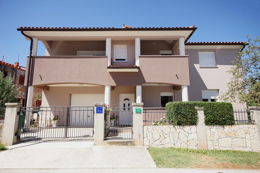 Apartments Ema PUY 외부 사진